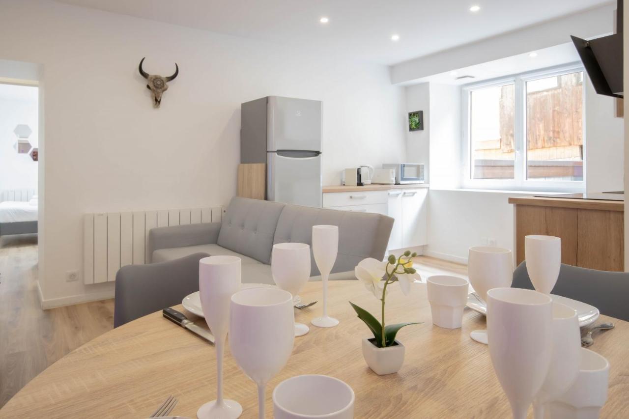 Cosmo Ideal Famille Rue Carnot آنسي المظهر الخارجي الصورة